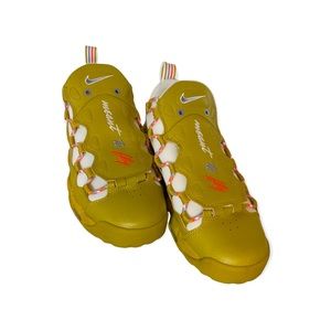 Nike Air More Money Meant to Fly